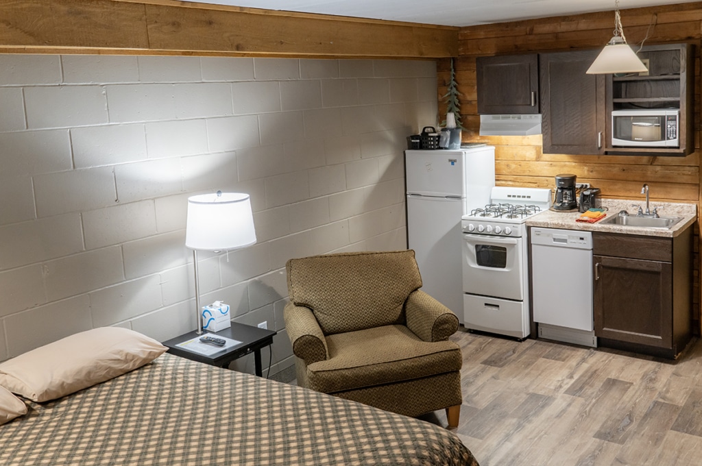 Coffee Mill Kitchette-3